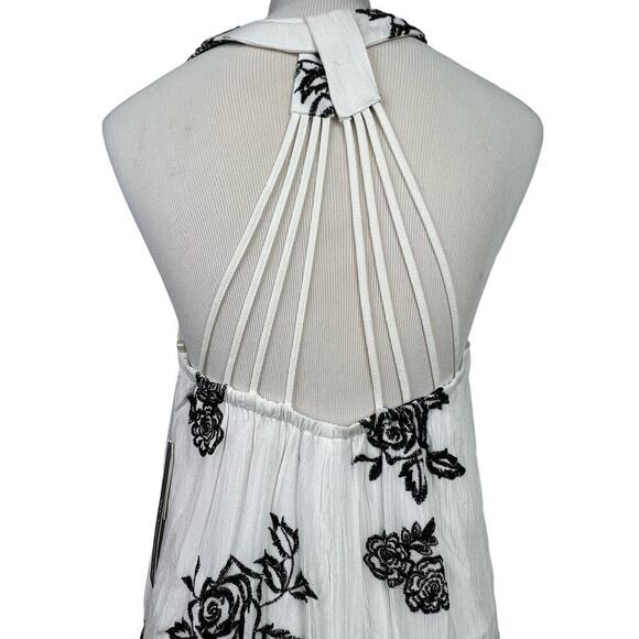 NEW My Michelle White and Black Embroidered Floral Halter Mini Dress Medium - Picture 3 of 9
